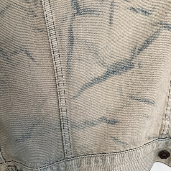 Levi’s denim jacket - Picture 6 of 7